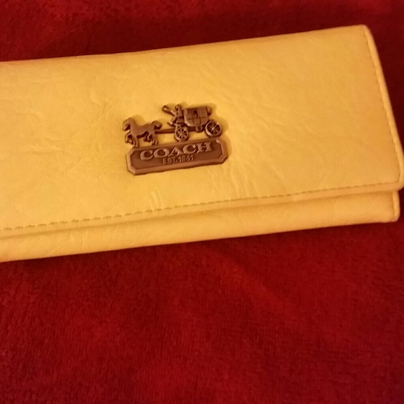 Wallet - Picture 1 of 2